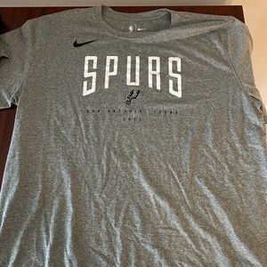 Nike mens San Antonio Spurs Dri-fit t shirt size large